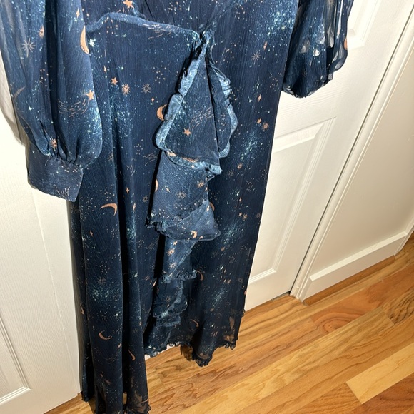 Unique Vintage polyester maxi dress in blue - Picture 6 of 7